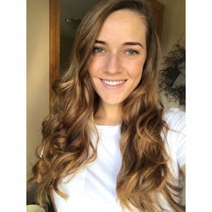 Meet your Posher, Briana